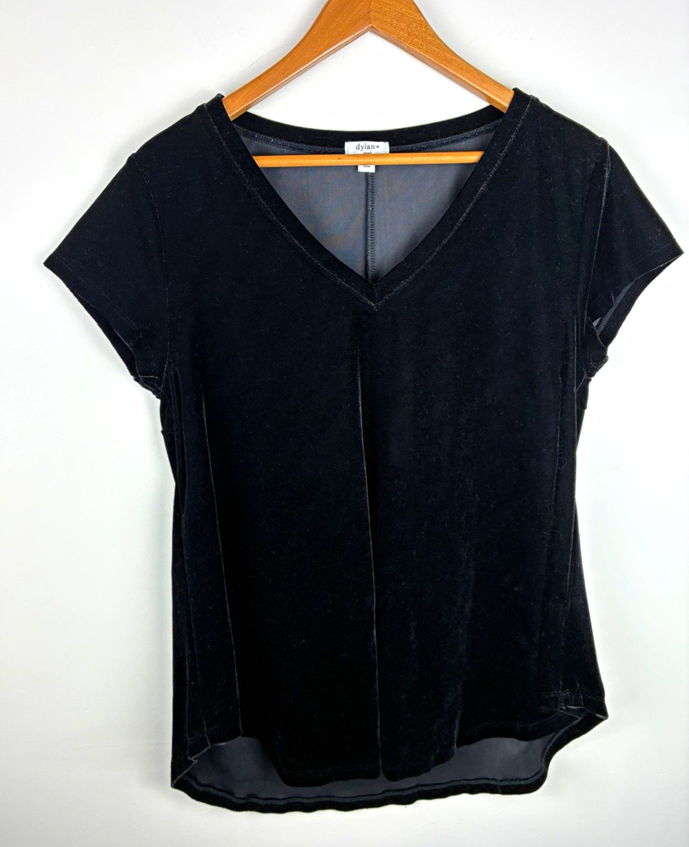 Dylan Womens Small Black Velvet V Neck Top Evening Party Quiet Luxury Minimalist